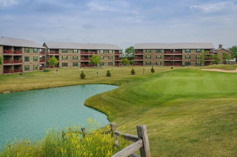Holiday Inn Club Vacations Fox River Resort At Sheridan Ngoại thất bức ảnh